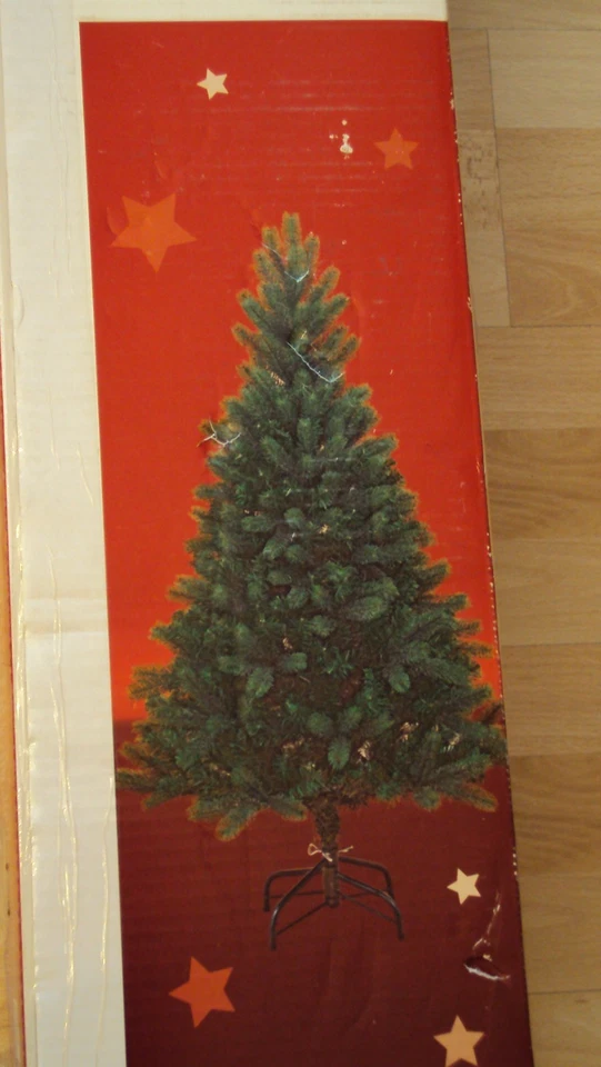 Weihnachtsbaum, künstlich-natürlich, ca. 150 cm, mit Fuß, sehr natürlich,wie neu