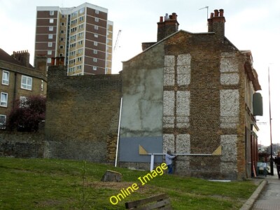 Foto 6x4 Watch this space Greenwich\/TQ3977 Dieser Mann erschien der sta c2014