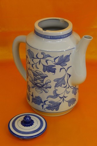 A Chinese Blue & White Porcelain Teapot Flower Pattern 11.5'' Tea Coffee Water - Picture 5 of 6