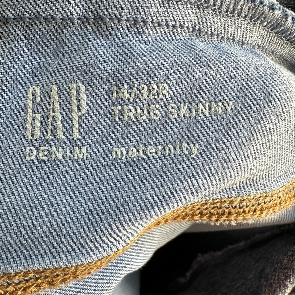 GAP Maternity Soft Wear Comfort Panel True Skinny Jeans with Distressed