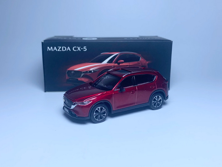 1:64 Mazda CX-5 red 2022 CAR MODEL  TOY