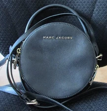 Marc Jacobes Black Leather The Commuter Crossbody Bag