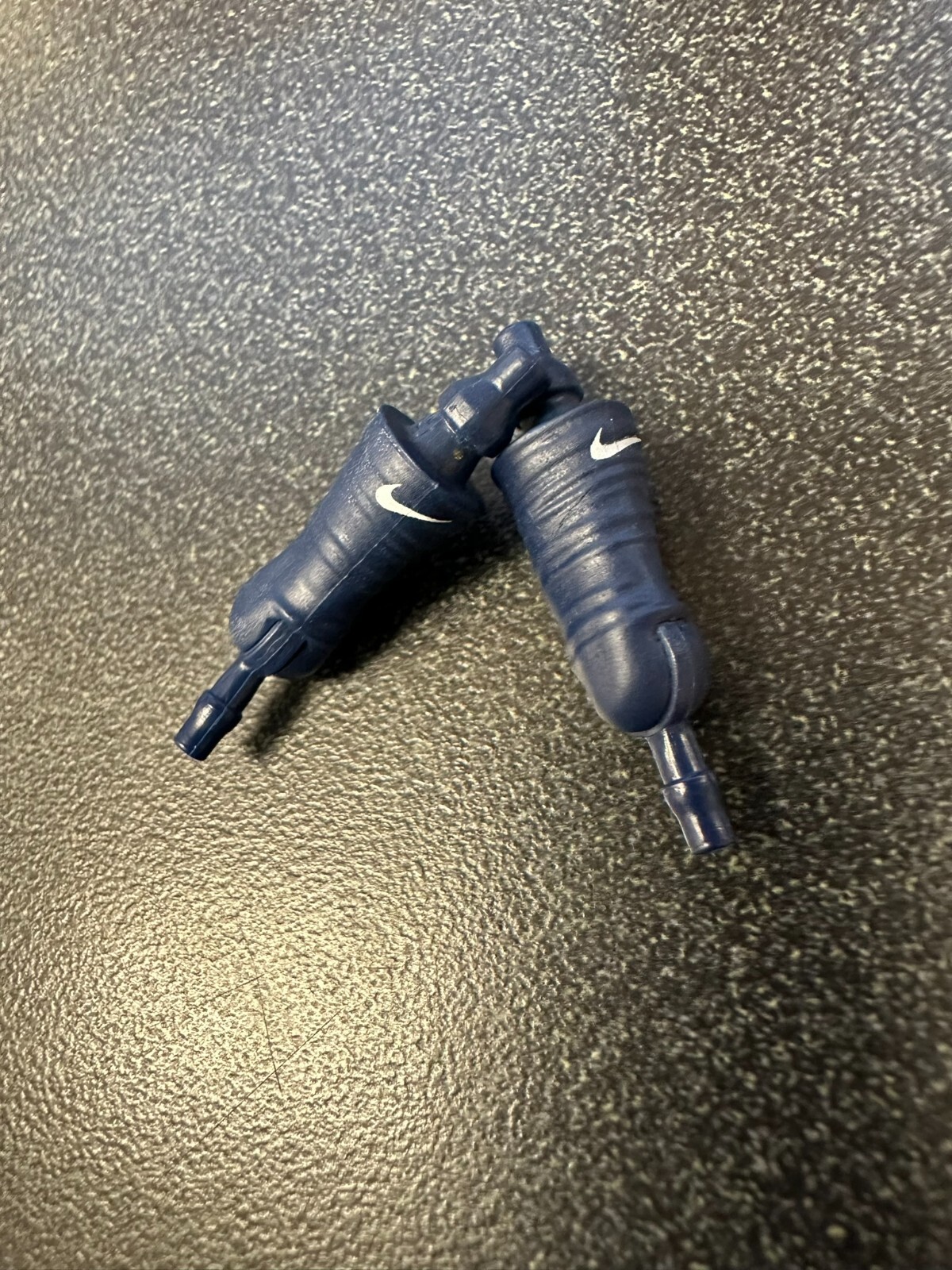 SAOLA Hasbro Starting Lineup bianco (solo calzini gambe Nike) scala 6" come nuovo di zecca sì