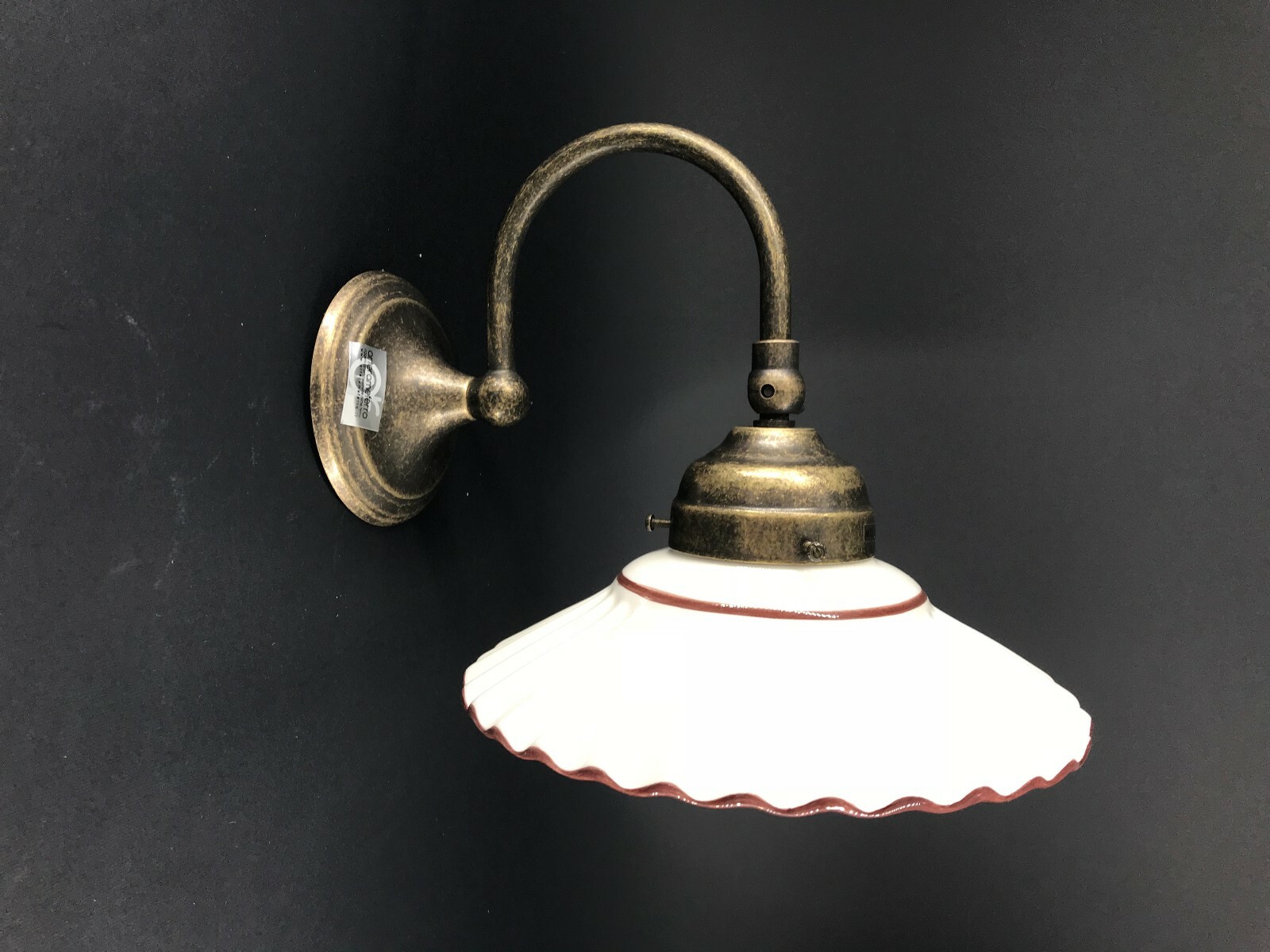 Applique Vintage Olandese in Ottone e Ceramica - Illuminazione Retrò