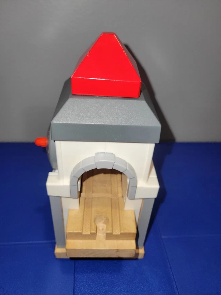 Thomas & Friends Wooden Railway Sodor Clock Tower Track Accessory - Image 4 of 4