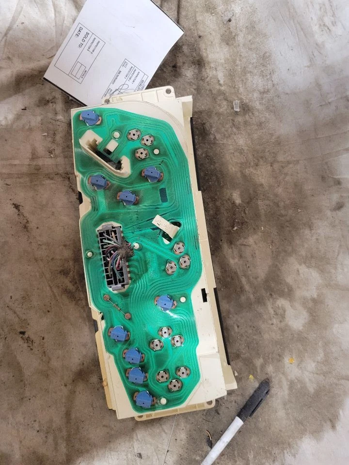 Спидометр только головка миль/ч подходит 93-96 LLINCOLN MARK SERIES 88415 - Изображение 2 из 2