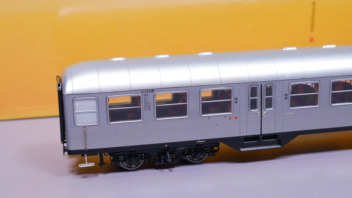 H0 DC Brawa 46522 Nahverkehrswagen Silberling 2. Kl. B4nb-59 DB LED OVP #ST_32