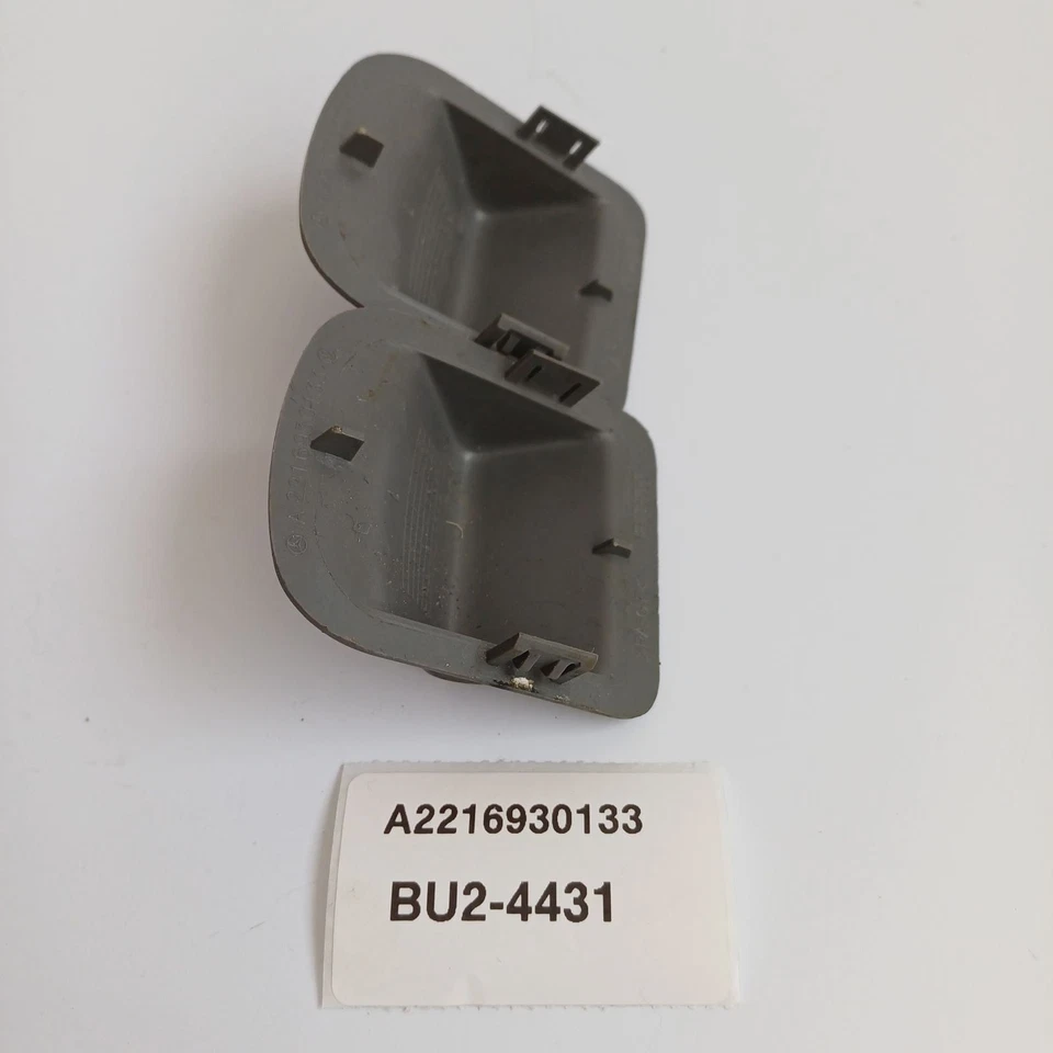 2007-2013 Mercedes-Benz CL550 Rear Child Seat Isofix Anchor Cover A2216930133 - Image 4 of 4