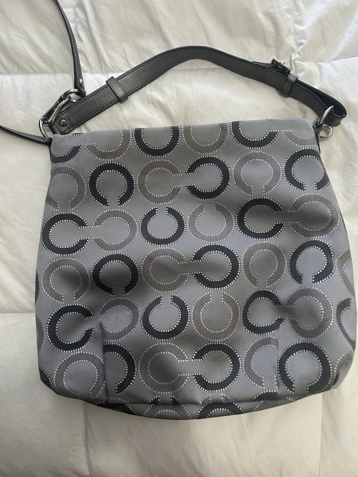 COACH Madison Dotted Op Art Outline Isabelle 21213 Gray Large Crossbody Purse - Image 4 of 4
