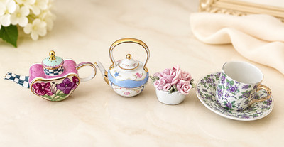 Vintage Miniature Teapot Collectible Lot Inarco Porcelain Floral Figurines