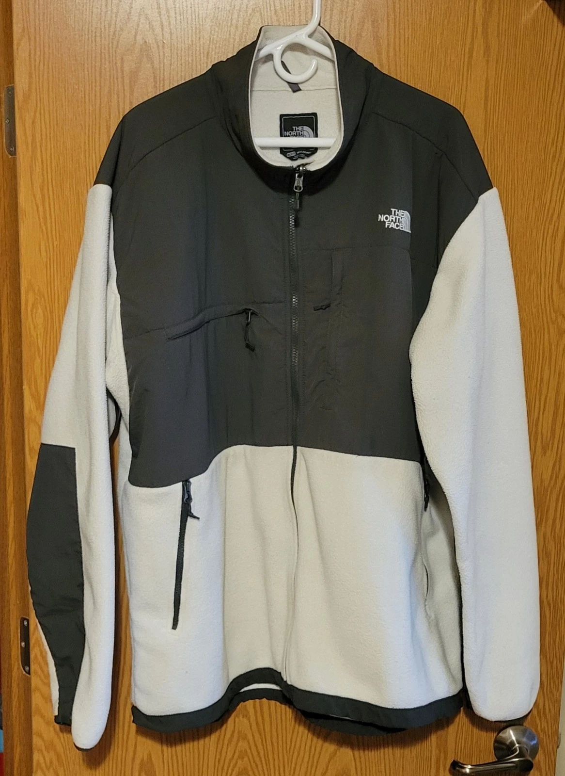 Hard To Find White The North Face Retro Denali Jacket 3XL - product detail image 1