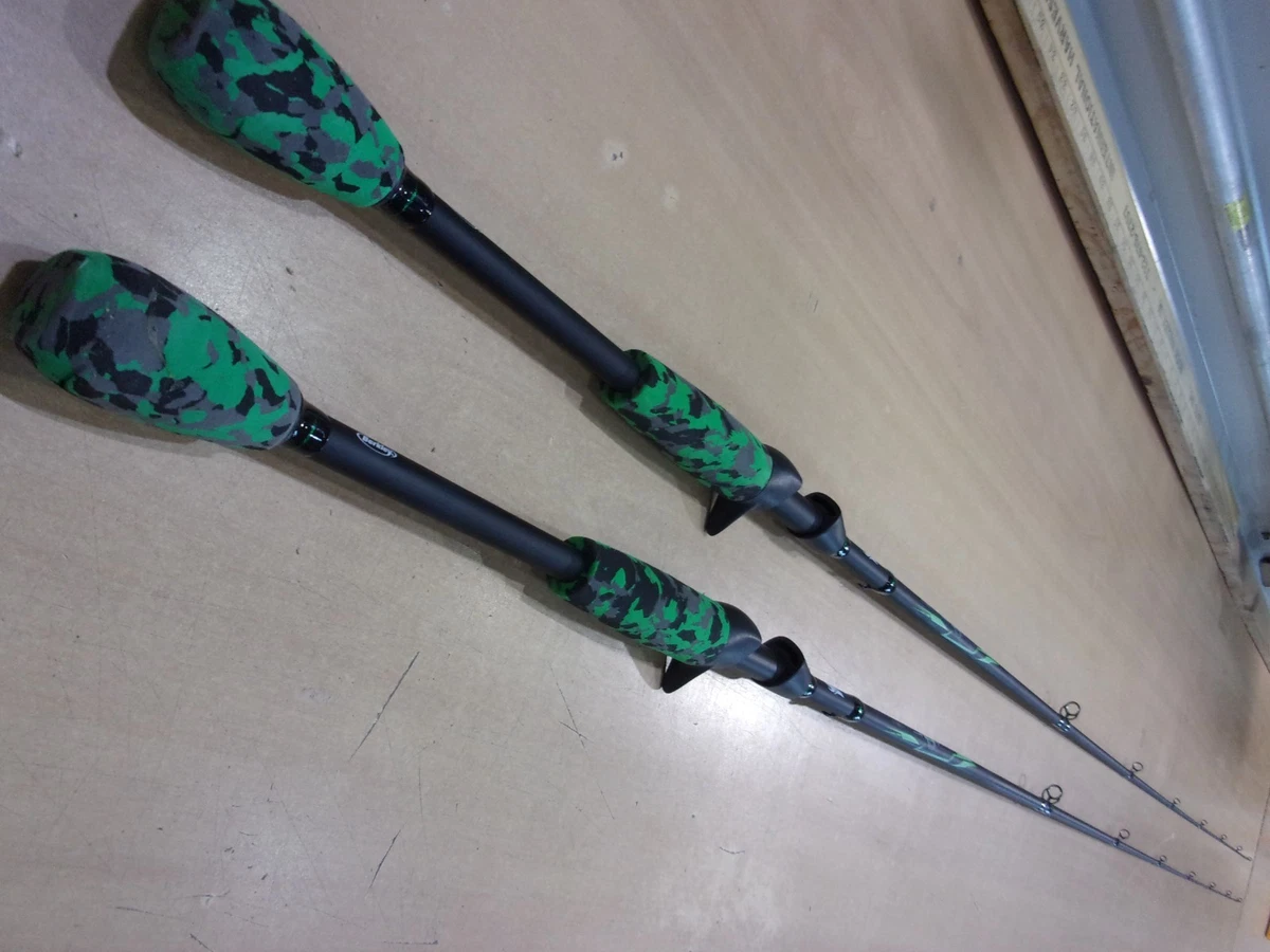 berkley camo fishing rod Ice Glove Integrated reel seat with ergonomic handle design and textured rubber Ugly Stik 6'6 Camo Spinning