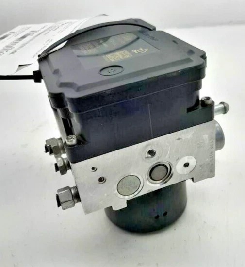2012-2017 GMC Terrain ABS Anti-Lock Brake Pump Assembly OEM