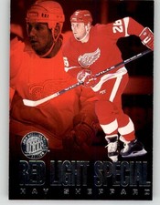 1995-96 Fleer Ultra Red Light Special Gold Medallion Ray Sheppard #9