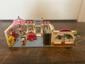 LEGO FRIENDS: Heartlake Cupcake Cafe (41119)
