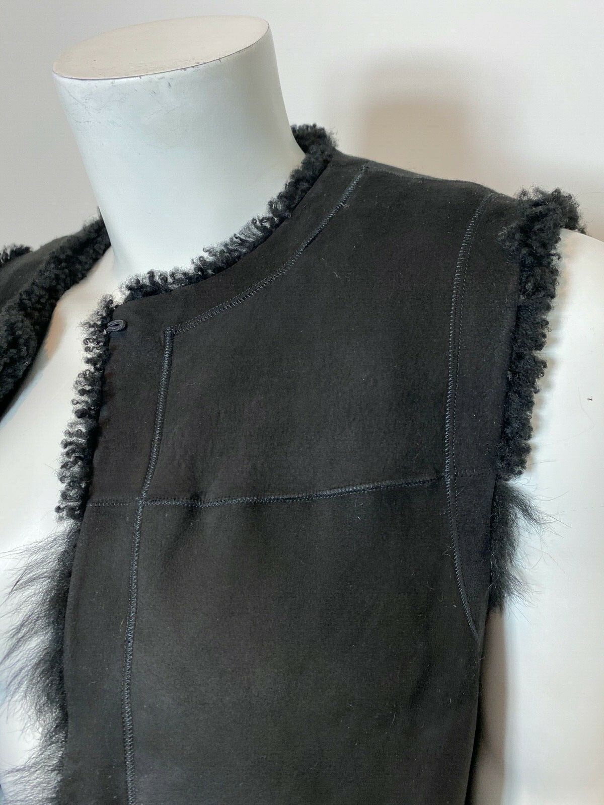 Theory Reversible Shearling Patchwork Vest in Bla… - image 9