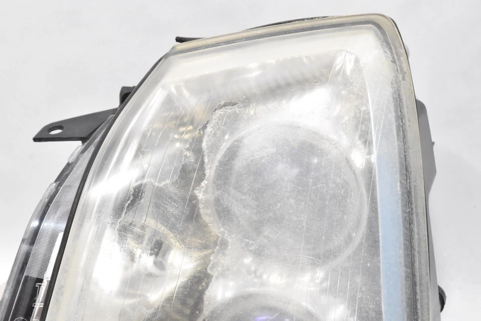 05-11 Cadillac STS Left Driver Headlight Xenon HID 25754019 OEM - Image 4 of 4