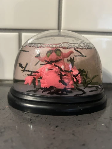 Vintage Enesco Muglies Pink Black Bats Haloween Snow Globe Hong Kong