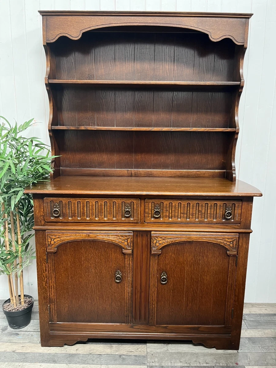 Vintage furniture 2 door carved Welsh dresser ready to be upcycled