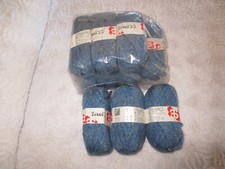 10--1.75 oz. 3S Blue TWEED 86 Acrylic 14 Viscose DK Worsted YARN--107 Yds. ea.