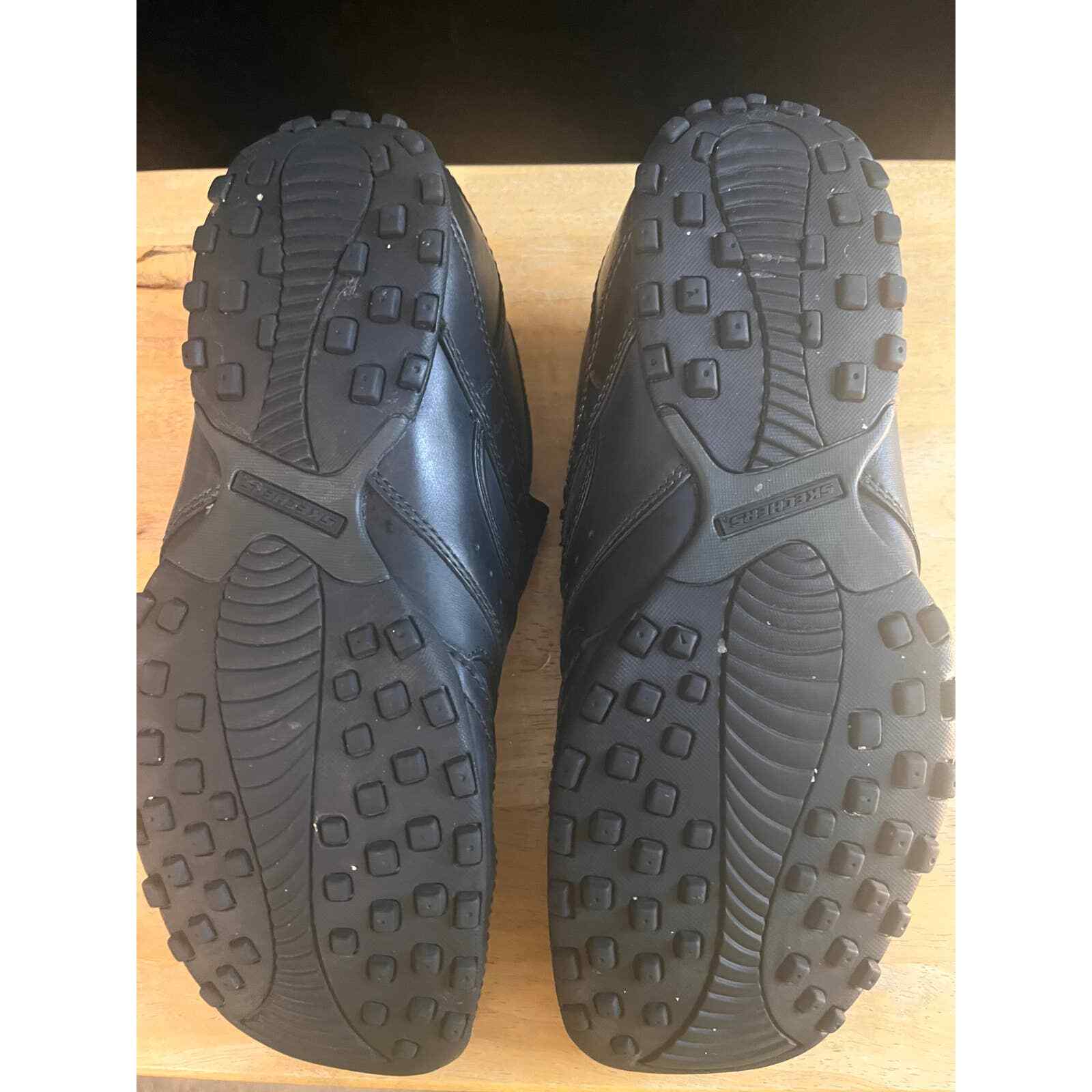 Sketchers Men's Owlets Resolute Leather Dragon Loafers 9.5 eBay