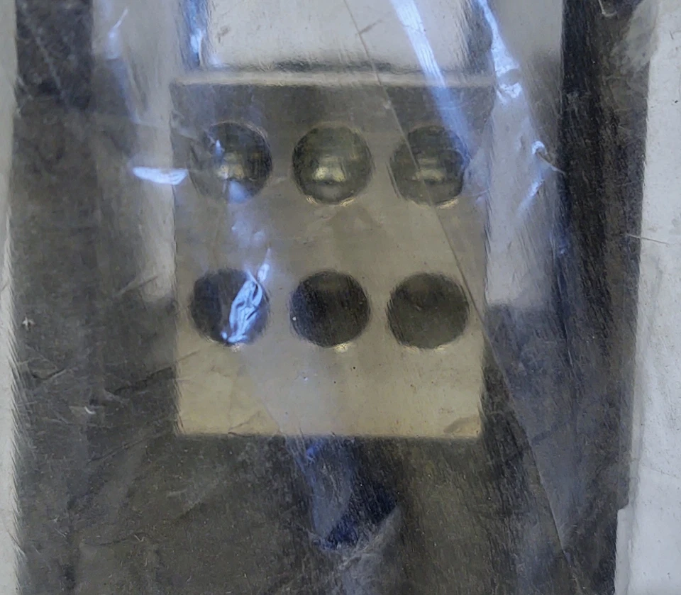 Ferraz Shawmut 67061 Power Distribution Block - Image 4 of 4