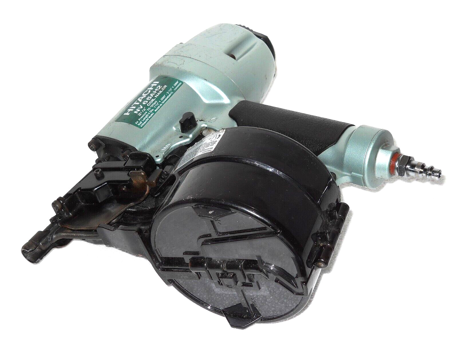 HITACHI NV 65AH2 PNEUMATIC SIDING FENCING COIL NAILER NAIL GUN 21/2