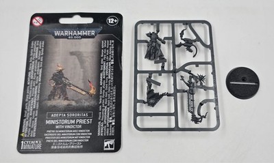 Ministorum Priest with Vindictor Adepta Sororitas  Warhammer 40K