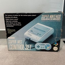Super Nintendo Entertainment System SNES Boxed Super NES Control Set PAL 