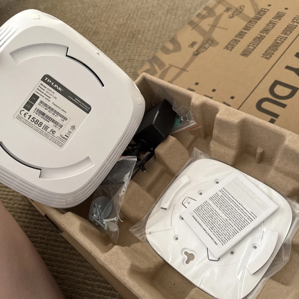 TP-Link 300Mbps Wireless N Ceiling Mount Access Point EAP115 Auranet Controller - Image 3 of 4