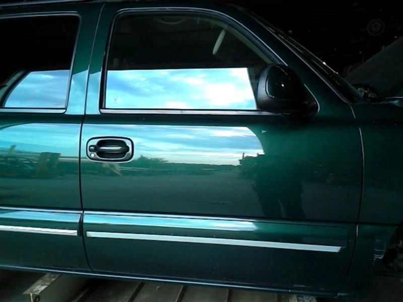 (LOCAL PICKUP ONLY) Passenger Right Rear Back Door Fits 00-04 SUBURBAN 1500 2568 Foto 3 de 4