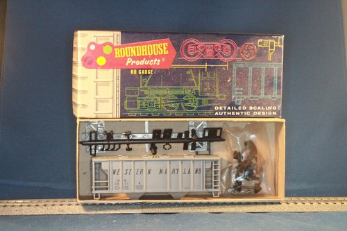 Tolva cubierta JP HO Scale Roundhouse 1469 70 toneladas 2 bahías Western Maryland WM 5601 | Zustand: New