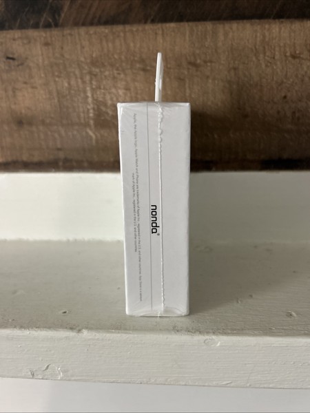 Alternate view of Ihere Smart Key Finder Selfie Remote Finder Work Google Apple Phones