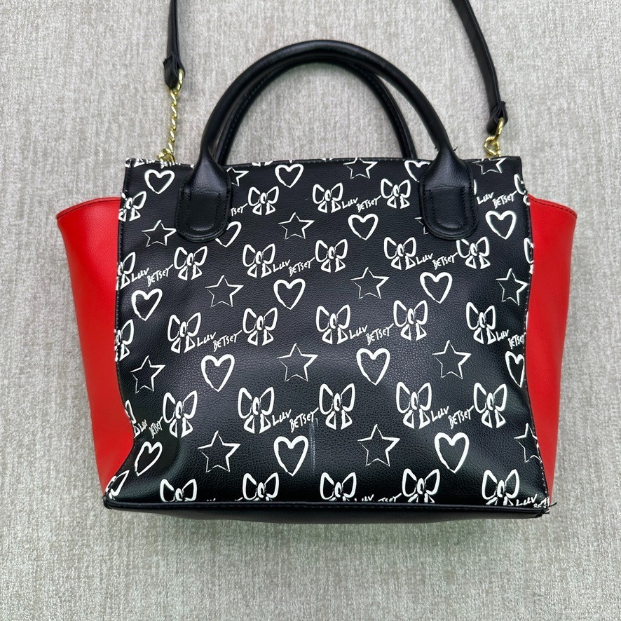Luv Betsey Johnson Shoulder Tote Bag Bows Hearts Purse Black Red Convertible????