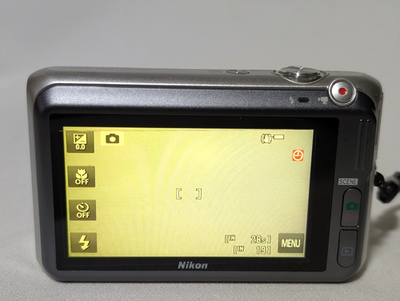 Excellent Nikon Coolpix S6400 16.0MP 12x Compact Digital Camera