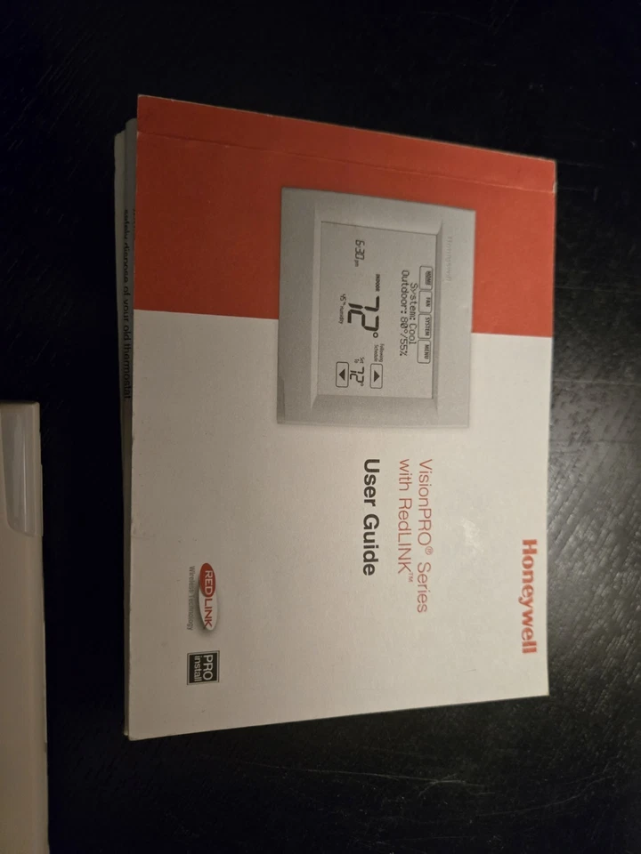 Termostato táctil Honeywell VisionPRO Series RedLink TH8320R1008 Foto 2 de 2