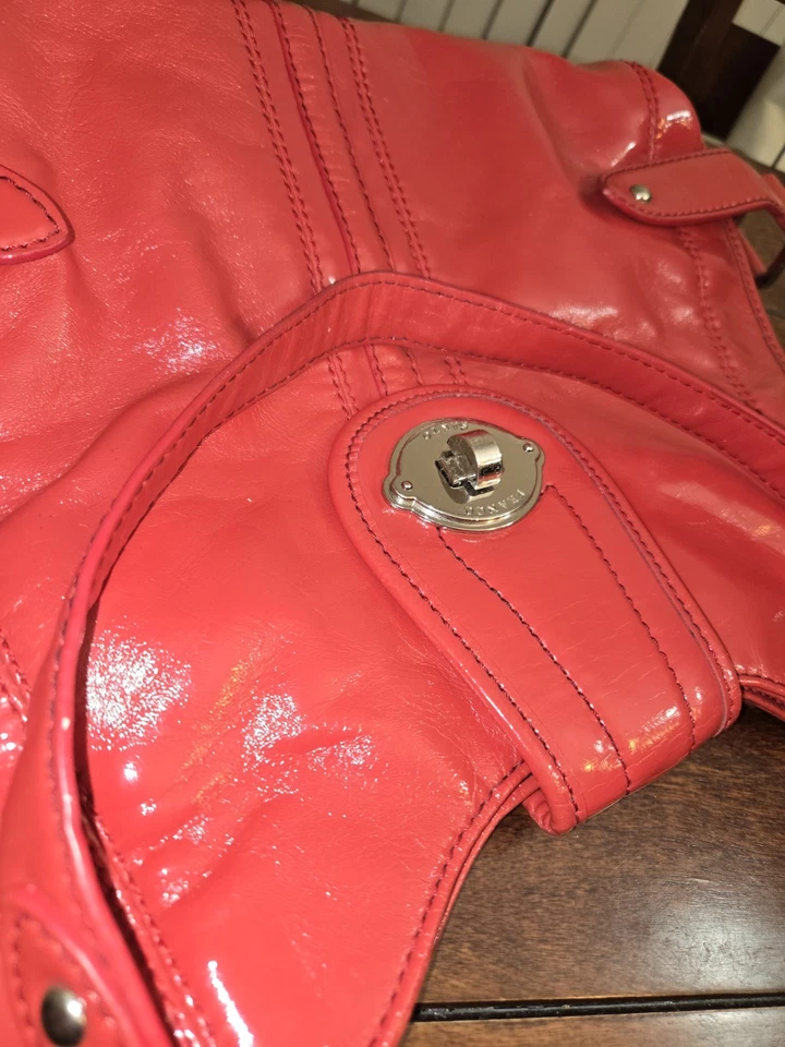 Franco Sarto Italian Leather Red Shoulder Handbag Tote - Image 4 of 4