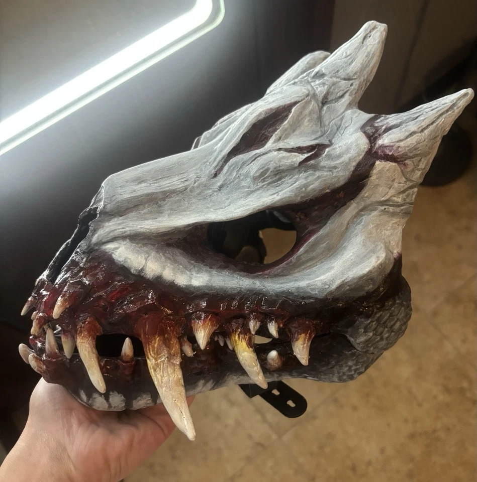 Máscara profesional de efectos visuales de monstruo alienígena cosplay  Foto 3 de 4