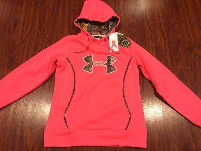 Under Armour Women's Real Tree Xtra Breast Cancer Awareness