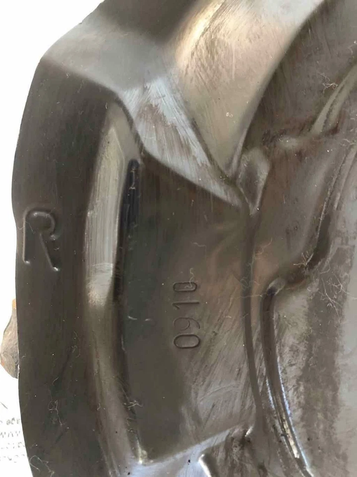 Mini Cooper 2010 husillo de dirección delantera buje de nudillos pasajero derecho derecho usado Foto 3 de 4