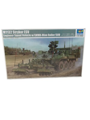 Trumpeter 01574 1/35 M1132 Stryker Engineer Squad Vehicle w/LWMR-Mine Roller/SOB