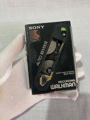 SONY WM-R202 Black Auto Reverse Recording Walkman Stereo Cassette