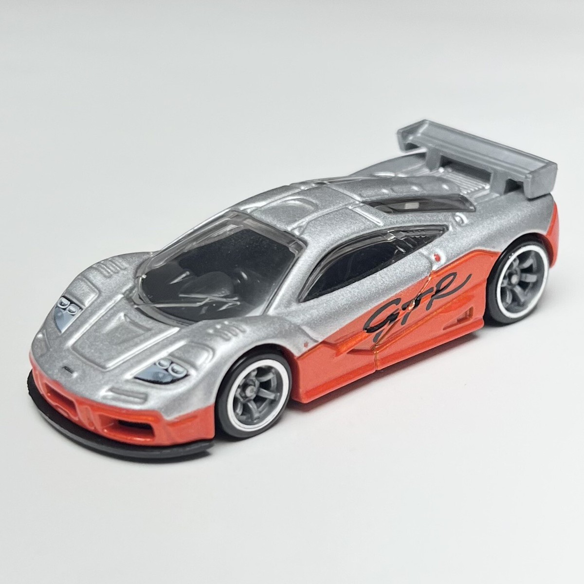 ミニカー Hot Wheels McLaren F1 GTR Speed Machines 2010 Hot Wheels Speed Machines McLaren F1 GTR Silver & Orange | eBay