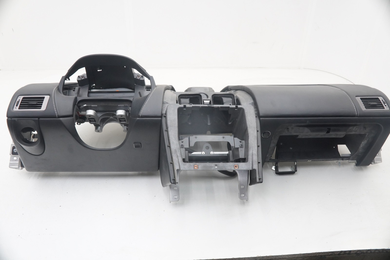 Dashboard Dash Instrument Panel Pad Assembly OEM Aston Martin V8 Vantage 2008