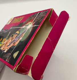 Contra Konami Famicom Nintendo RC826 Japanese Game Complete With Box Manual