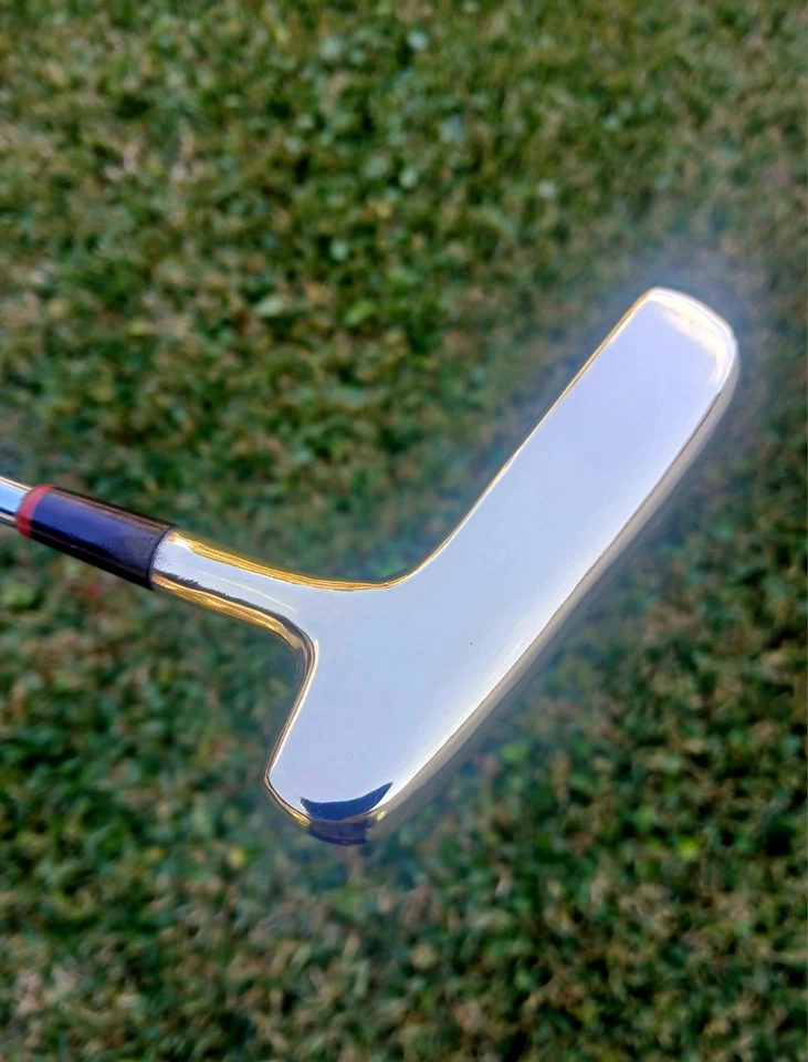 Refinished Spalding Cash-In Bullseye Style 2-Way Brass Putter Polished 34.5" - Image 3 of 4