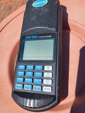 Hach DR890 Portable Colorimeter Pre-owned