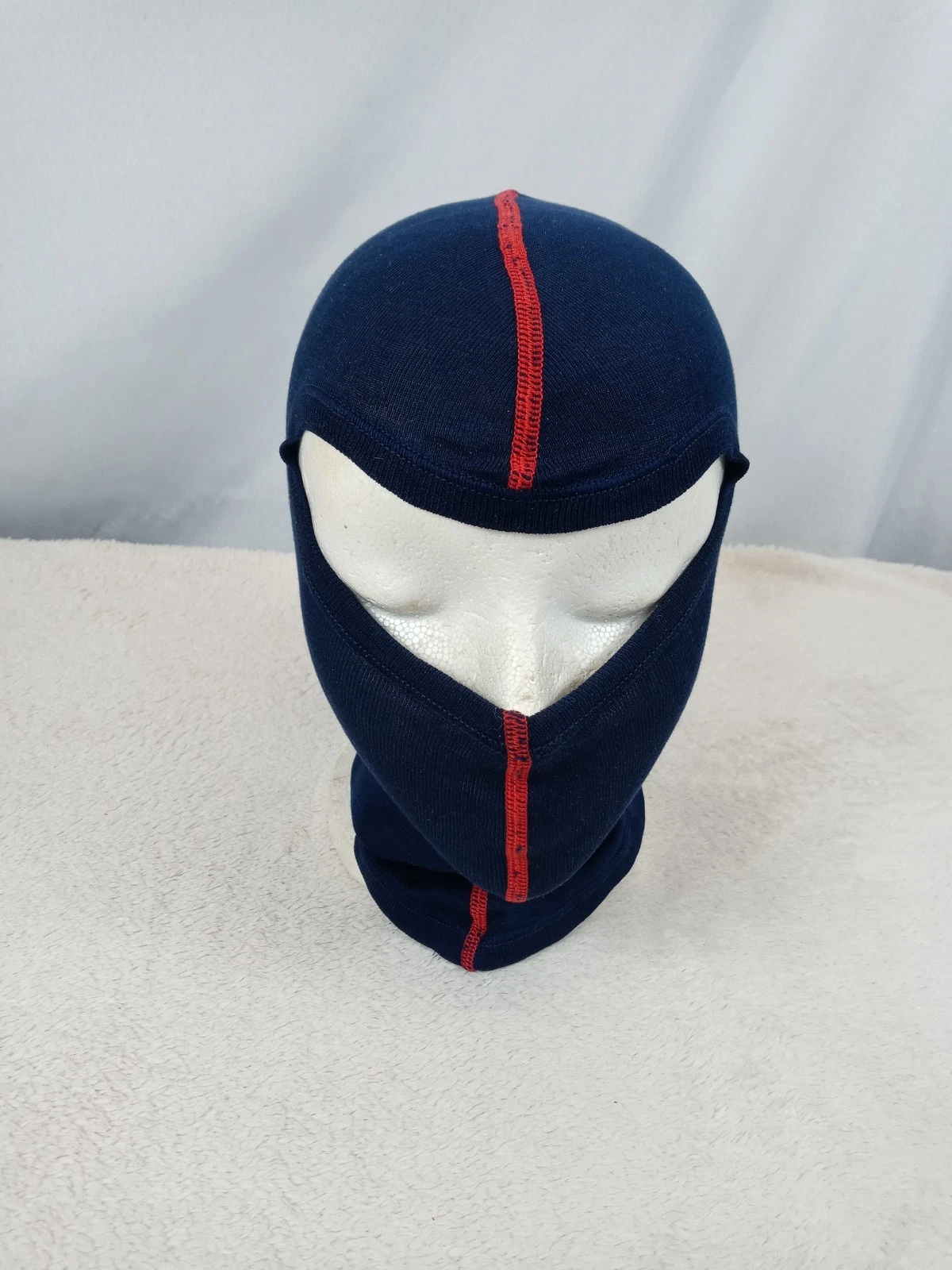 Vintage 70s Ermenegildo Zegna Pure Silk Balaclava Ski Mask Made in Italy RARE
Opens in a new window