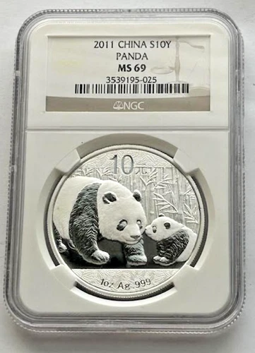 China Silver Panda 10 Yuan 2011 NGC MS69