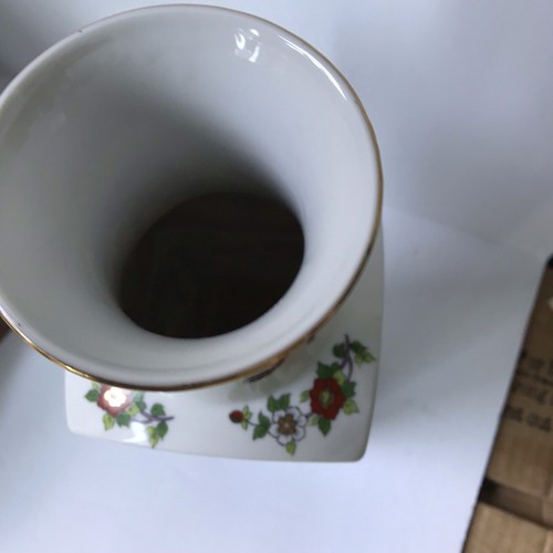 1980s Vintage Japanese Imari Ware Porcelain Square 10" X 3.5" Vase - Picture 4 of 5